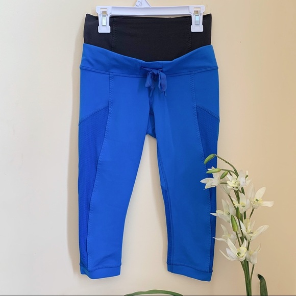 Lululemon Bhakti Yoga Crop 19” - Picture 4 of 10